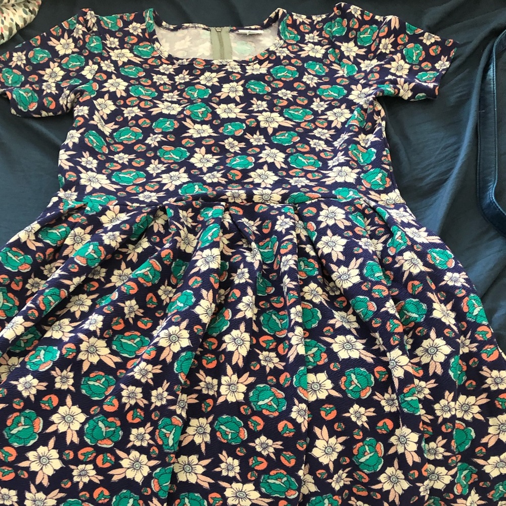Lularoe Amelia Dress with Pockets - Picture 1 of 3